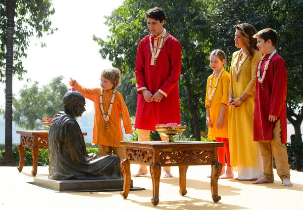 Can a Canadian Carry Off Bollywood Style? Justin Trudeau Finds Out