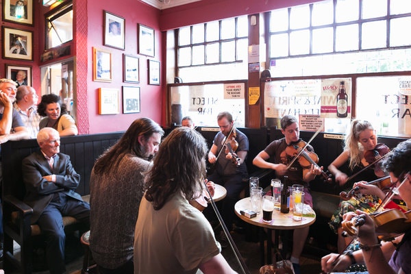 A Cheapskate’s Guide to Dublin, Rich in History and Beer